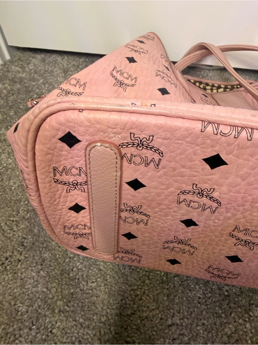 MCM Pink Visetos Tote with Detachable Pouch - Picture 14 of 16